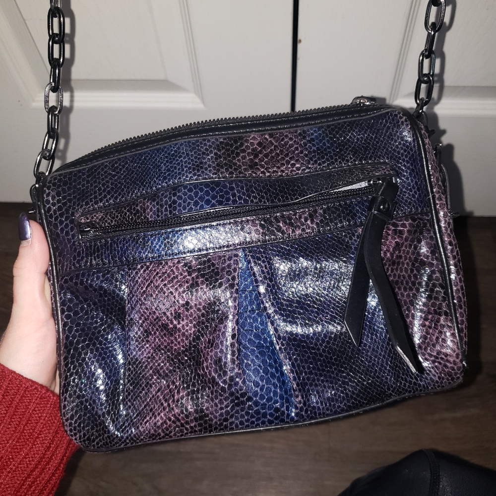 Simply vera vera Bradley croasbody